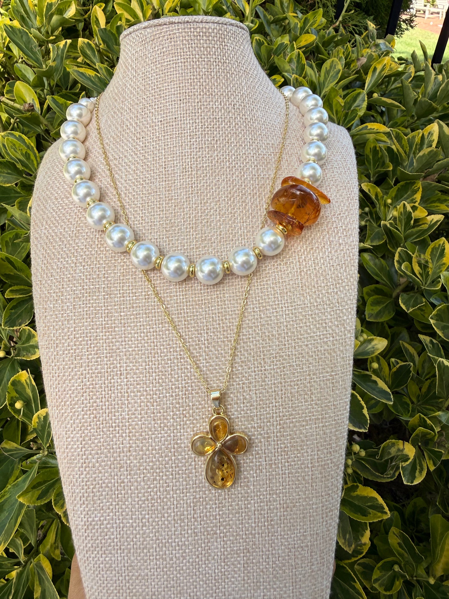 Shell pearl, Ambar cross set